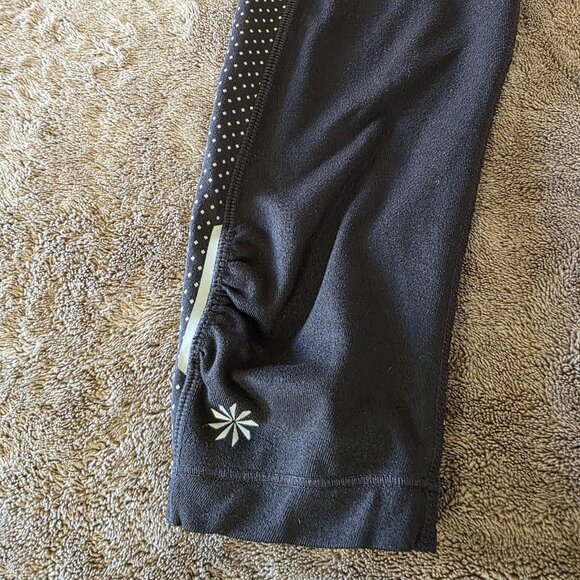 Athleta Dot Be Free Tight Leggings Women’s M Black Mesh Pocket Run Yoga 350178 - Picture 11 of 16